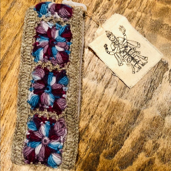 Nirvana Designs Accessories - Nirvana Designs for Anthropologie Headband